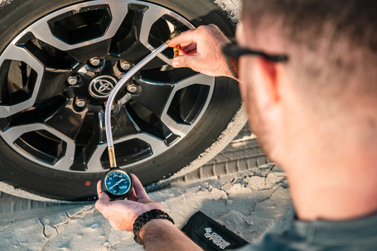 Tyre Deflator & Gauge