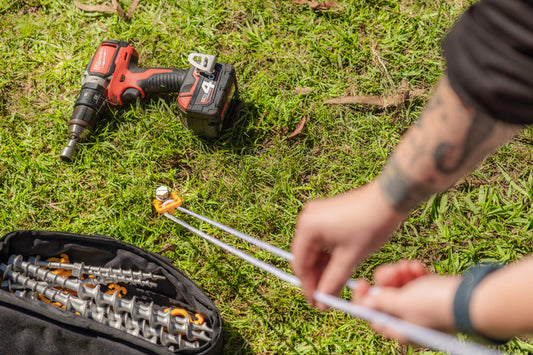 Screw-In Aluminium Peg Clips Medium Pack of 4