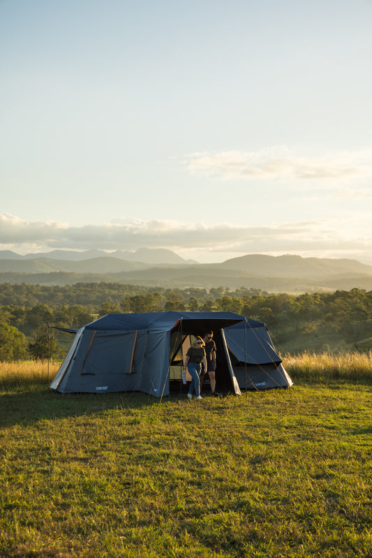Fast Frame Blockout Lumos 12 Person Tent | 3 Room Tent | Integrated Lighting | 3000m Waterhead Rating