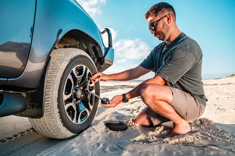 Tyre Deflator & Gauge